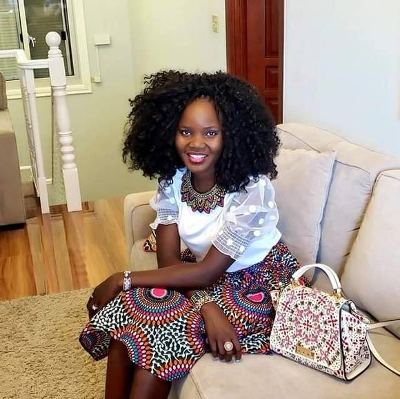 Meet your Posher, Mitchelle - Picture 1 of 1